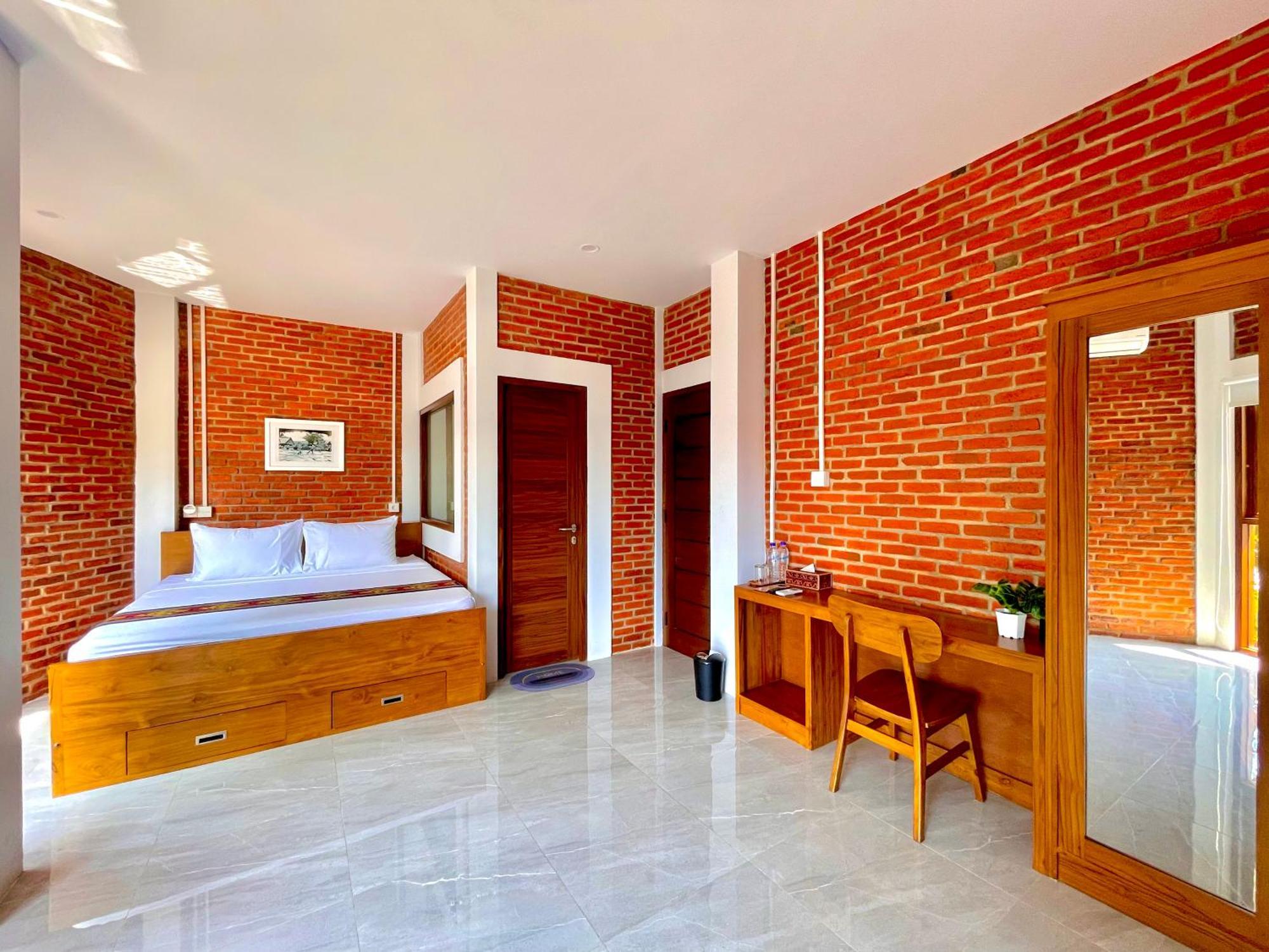 Puu Pau Hotel & Coffee Shop Labuan Bajo Bagian luar foto