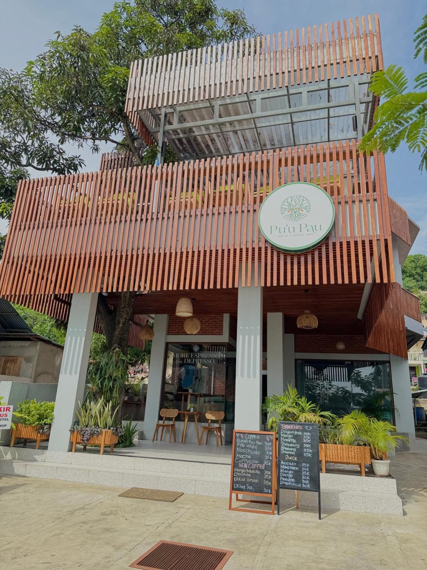 Puu Pau Hotel & Coffee Shop Labuan Bajo Bagian luar foto